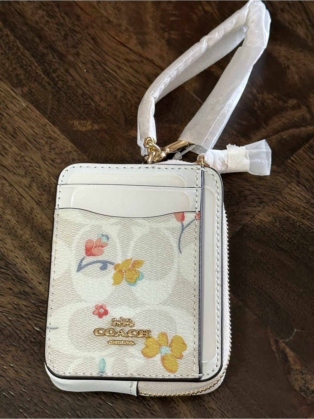 NWT Coach Signature Floral Card Case